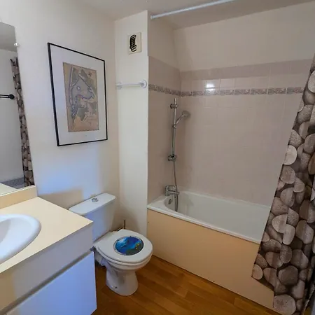 Superbe Avec Vue Sur La *